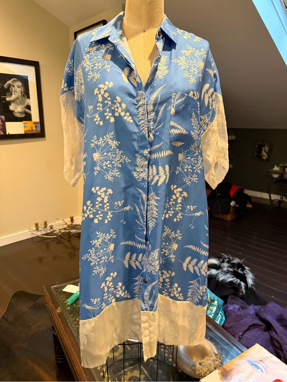 WHIT Blue Floral Button-Front tunic with White Trim